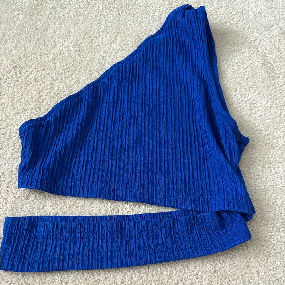 SHEIN One-Shoulder Blue Top